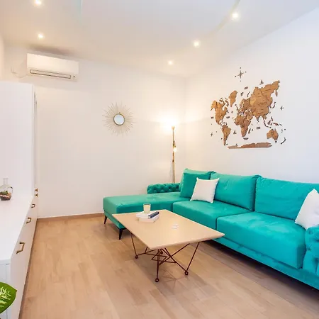 House Amaris, 20m From Sea With Parking, 6 Pax * Dugi Rat